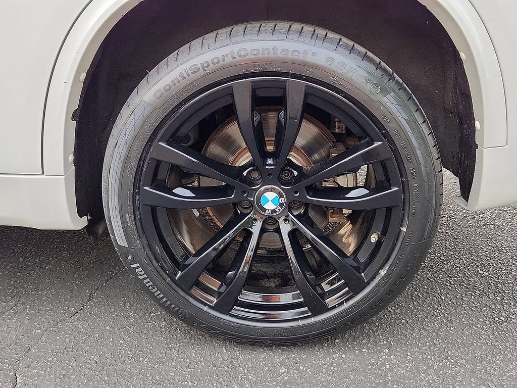 2016 White Metallic BMW X5 xDrive50i AWD SUV