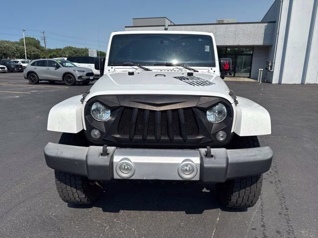 2015 Bright White Clearcoat Jeep Wrangler Unlimited Sahara 4X4 SUV