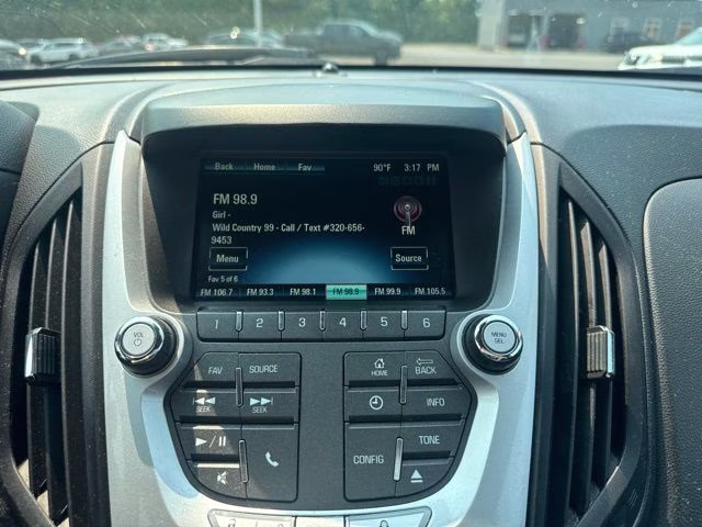 2015 Champagne Silver Metallic Chevrolet Equinox LT AWD SUV