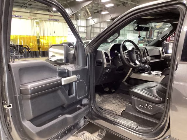 2018 Magnetic Metallic Ford F-150 Lariat 4X4 Truck