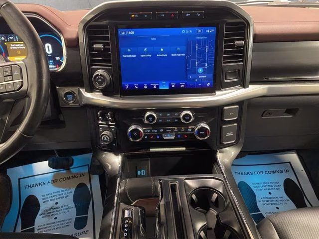 2023 Oxford White Ford F-150 Lariat 4X4 Truck