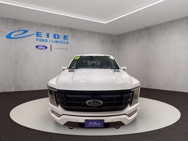 2022 Oxford White Ford F-150 Lariat 4X4 Truck
