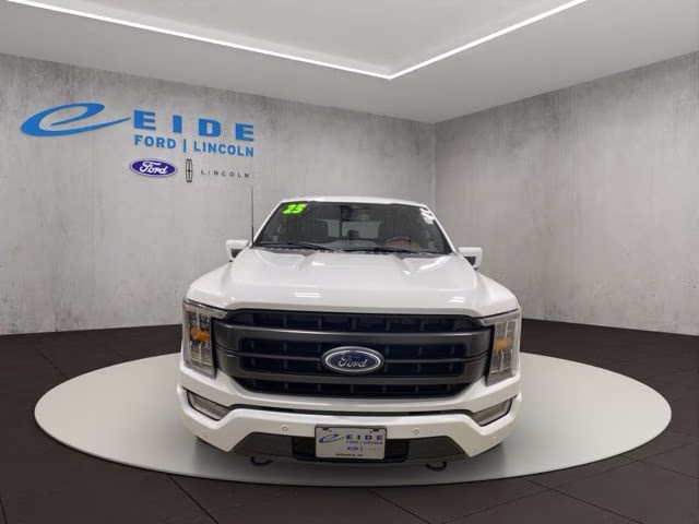 2023 Oxford White Ford F-150 Lariat 4X4 Truck