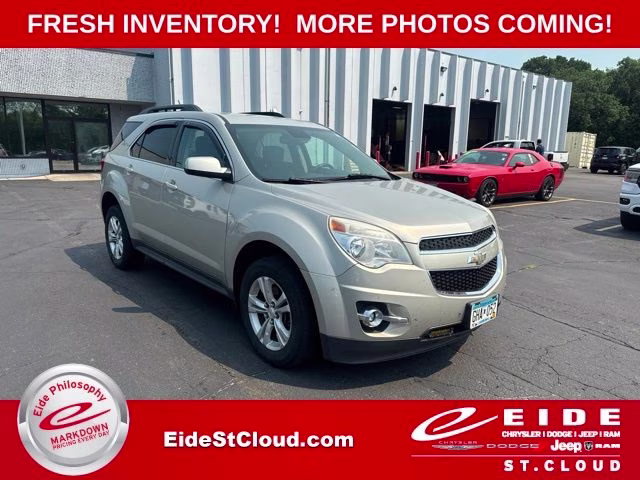 2015 Champagne Silver Metallic Chevrolet Equinox LT AWD SUV