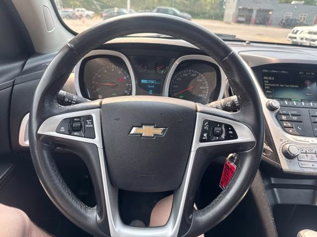 2015 Champagne Silver Metallic Chevrolet Equinox LT AWD SUV