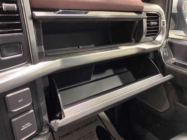 2023 Oxford White Ford F-150 Lariat 4X4 Truck