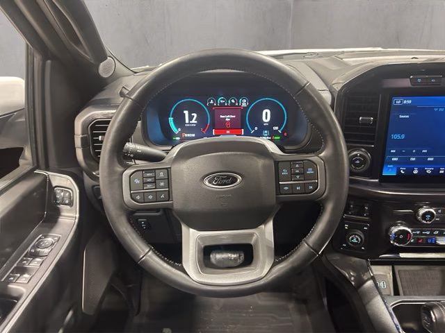 2022 Oxford White Ford F-150 Lariat 4X4 Truck