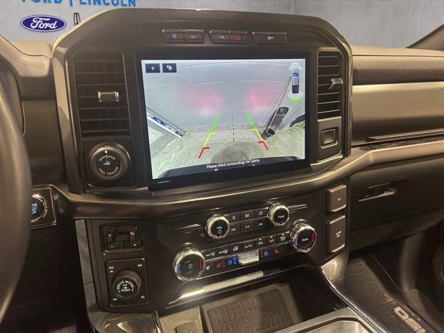 2022 Oxford White Ford F-150 Lariat 4X4 Truck