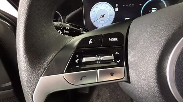 2024 Gray Hyundai Elantra SEL FWD Sedan