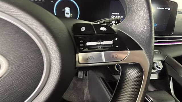 2024 Gray Hyundai Elantra SEL FWD Sedan