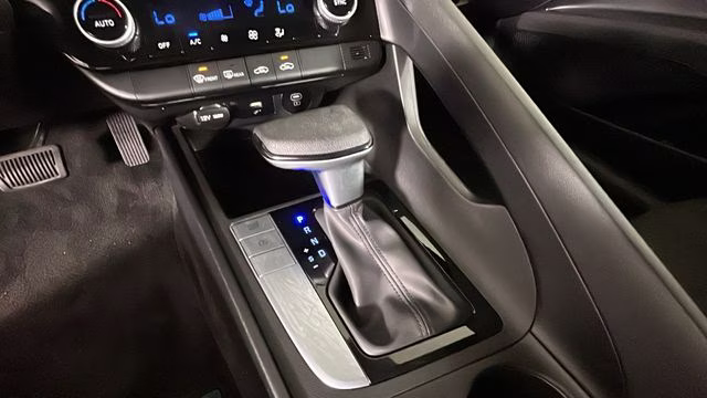2024 Gray Hyundai Elantra SEL FWD Sedan