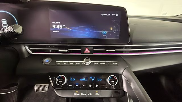 2024 Gray Hyundai Elantra SEL FWD Sedan