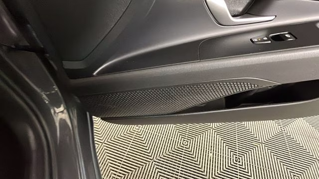 2024 Gray Hyundai Elantra SEL FWD Sedan