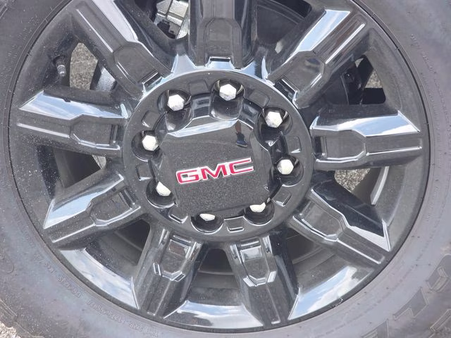 2026 Sterling Metallic GMC Sierra 2500HD AT4 4X4 Truck