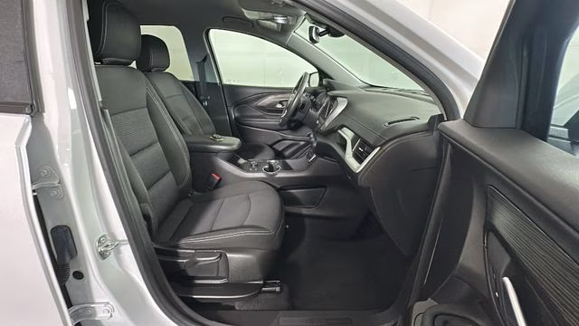 2024 Summit White GMC Terrain SLE AWD SUV