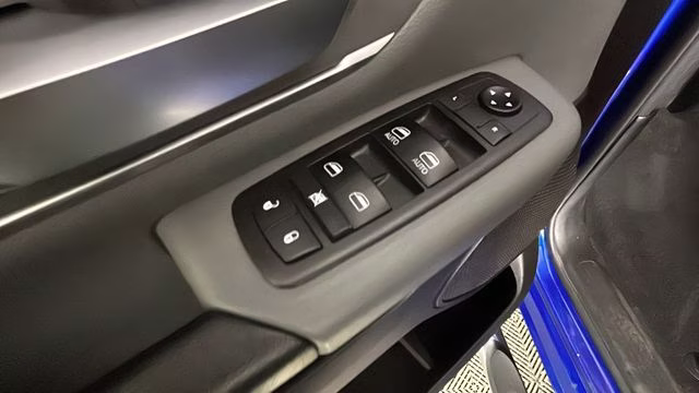 2019 Blue Streak Pearlcoat Ram 1500 Big Horn/Lone Star 4X4 Truck