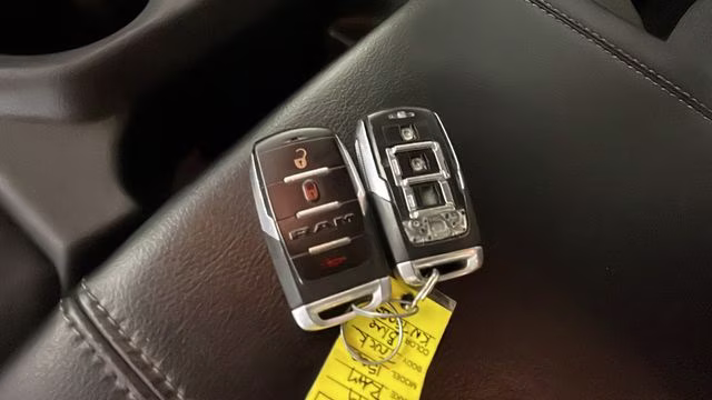 2019 Blue Streak Pearlcoat Ram 1500 Big Horn/Lone Star 4X4 Truck