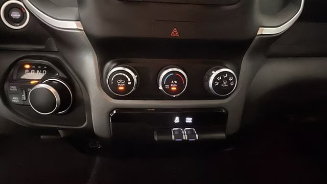2019 Blue Streak Pearlcoat Ram 1500 Big Horn/Lone Star 4X4 Truck