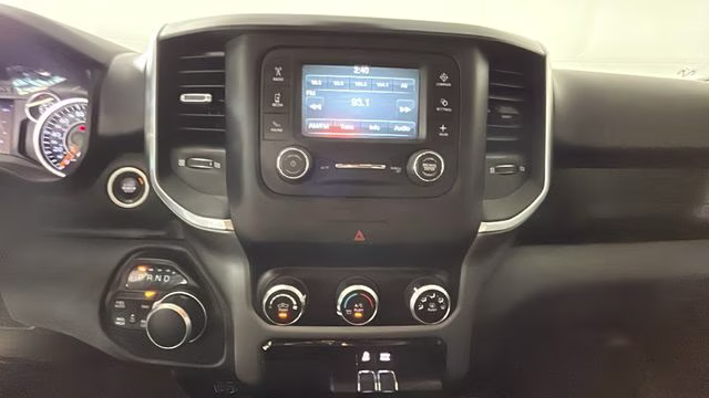 2019 Blue Streak Pearlcoat Ram 1500 Big Horn/Lone Star 4X4 Truck