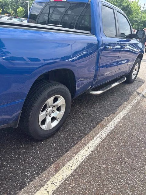 2019 Blue Streak Pearlcoat Ram 1500 Big Horn/Lone Star 4X4 Truck