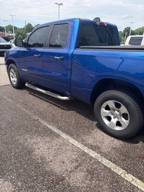 2019 Blue Streak Pearlcoat Ram 1500 Big Horn/Lone Star 4X4 Truck