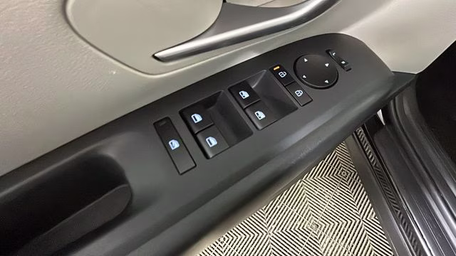 2026 Phantom Black Hyundai Tucson SEL FWD SUV