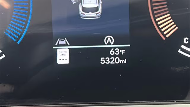 2026 Phantom Black Hyundai Tucson SEL FWD SUV