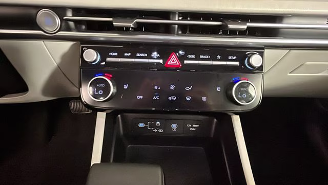 2026 Phantom Black Hyundai Tucson SEL FWD SUV
