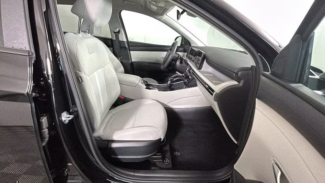 2026 Phantom Black Hyundai Tucson SEL FWD SUV