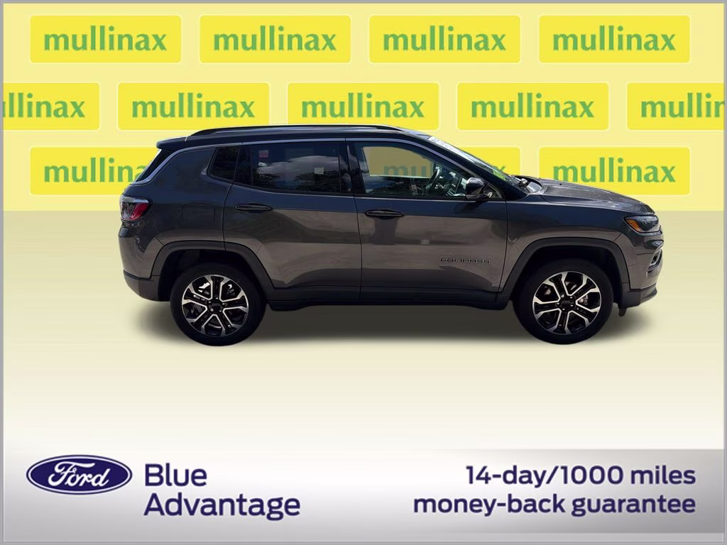 2022 Granite Crystal Metallic Clearcoat Jeep Compass Limited 4X4 SUV