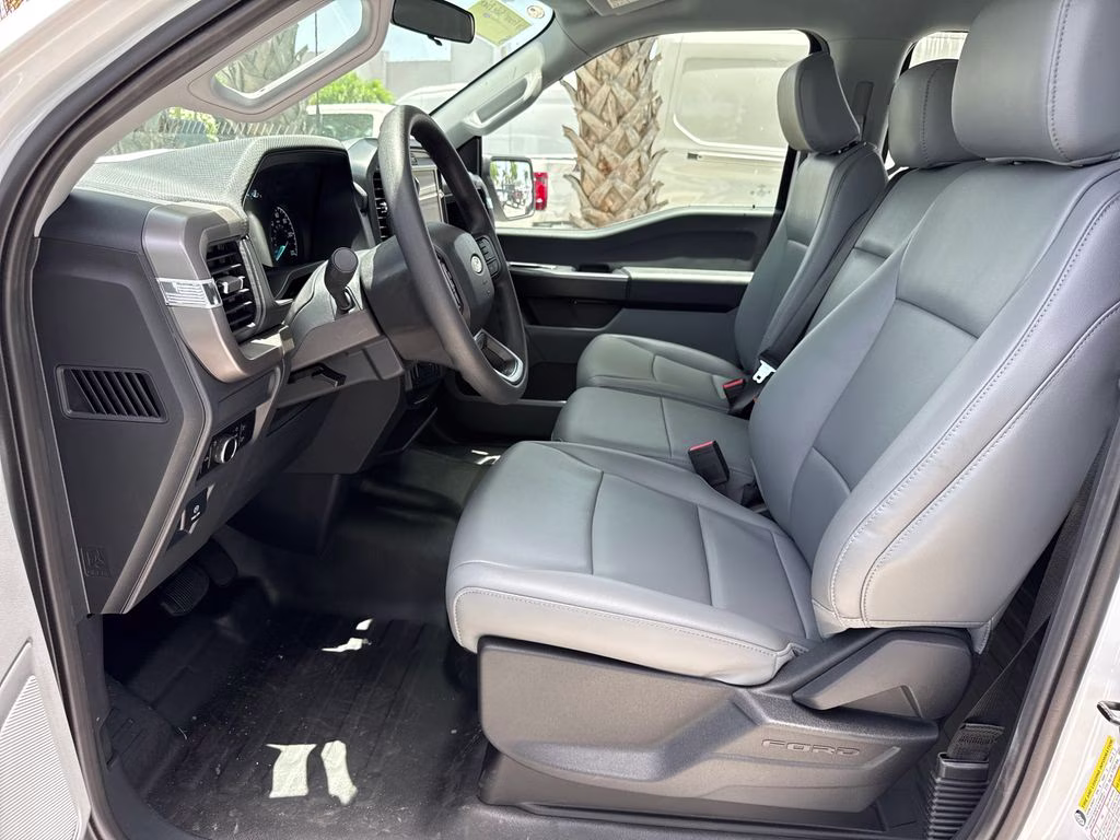 2026 Oxford White Ford F-150 XL RWD Truck