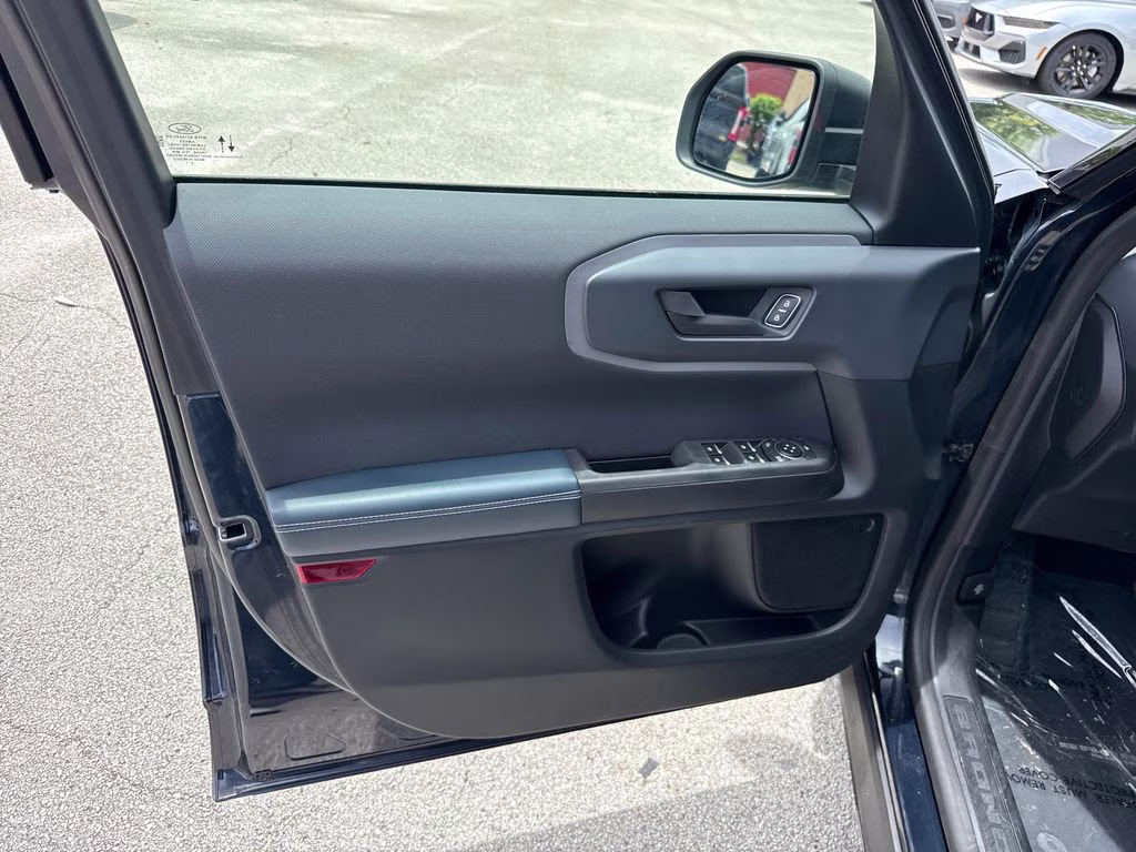 2021 Alto Blue Metallic Tinted Clearcoat Ford Bronco Sport Outer Banks 4X4 SUV