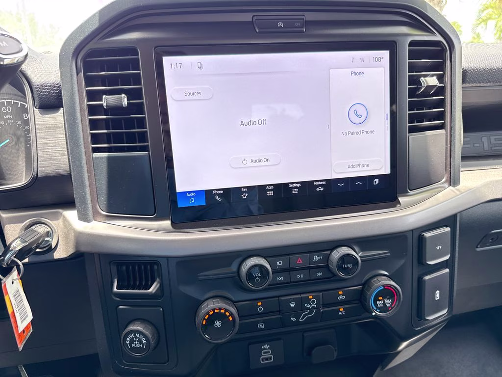 2026 Oxford White Ford F-150 XL RWD Truck
