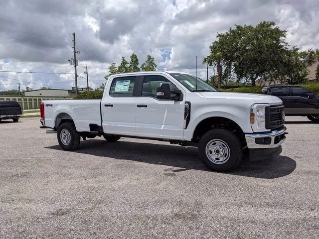 2026 Oxford White Ford Super Duty F-250 SRW XL 4X4 Truck