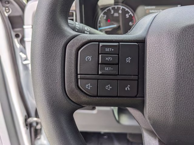 2026 Oxford White Ford Super Duty F-250 SRW XL 4X4 Truck
