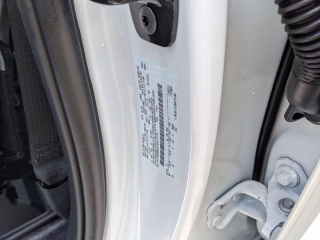 2026 Oxford White Ford Super Duty F-250 SRW XL 4X4 Truck