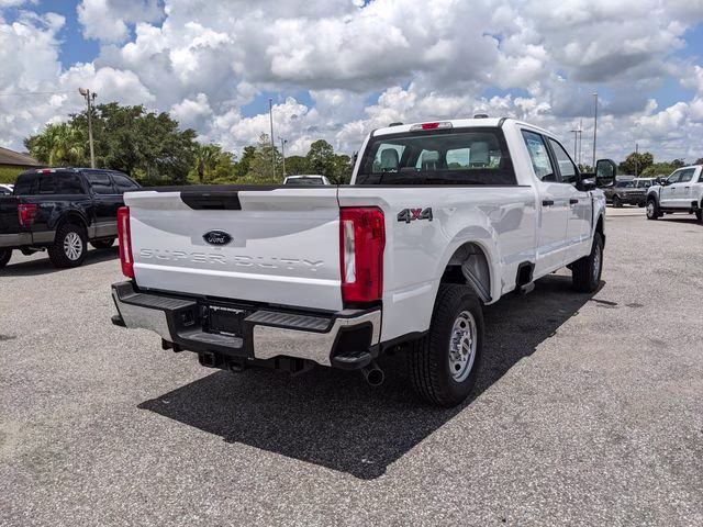 2026 Oxford White Ford Super Duty F-250 SRW XL 4X4 Truck