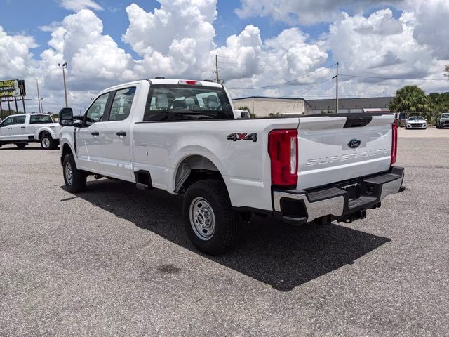 2026 Oxford White Ford Super Duty F-250 SRW XL 4X4 Truck