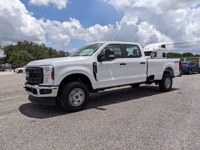 2026 Oxford White Ford Super Duty F-250 SRW XL 4X4 Truck