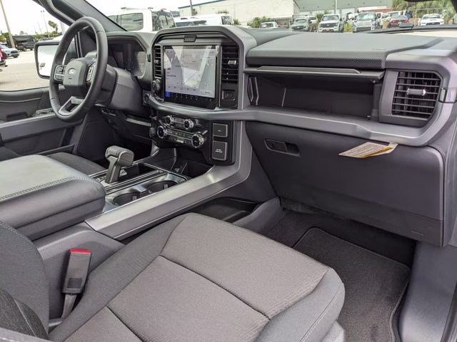 2026 Avalanche Ford F-150 XLT 4X4 Truck