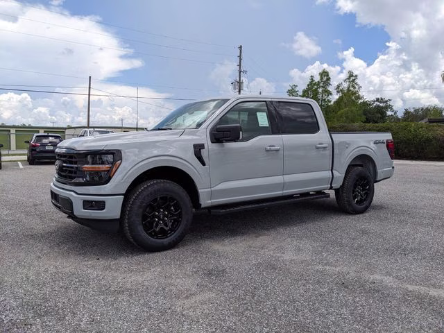 2026 Avalanche Ford F-150 XLT 4X4 Truck