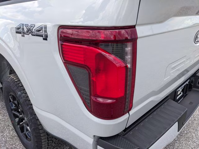 2026 Avalanche Ford F-150 XLT 4X4 Truck