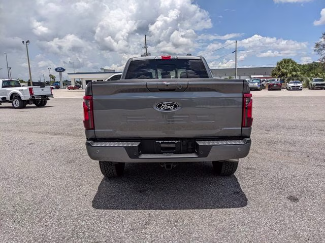 2026 Carbonized Gray Metallic Ford F-150 XLT 4X4 Truck