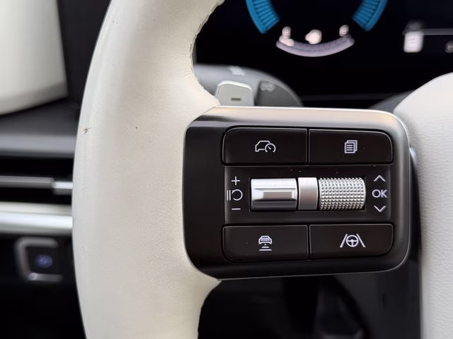2025 Phantom Black Hyundai Santa Fe SE FWD SUV