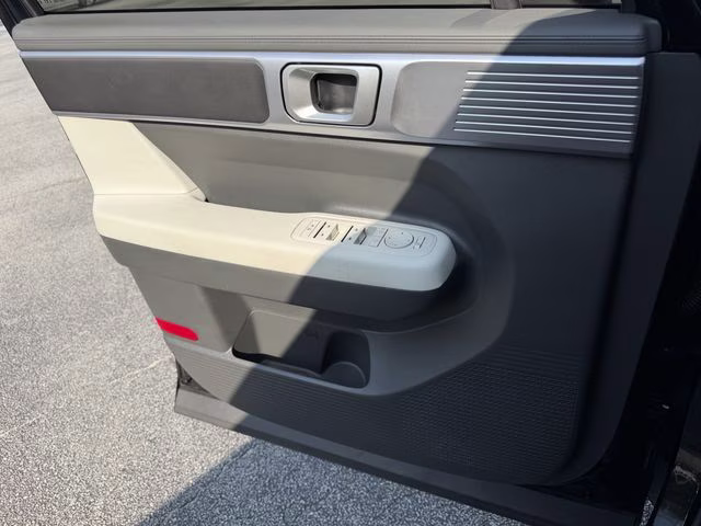 2025 Phantom Black Hyundai Santa Fe SE FWD SUV