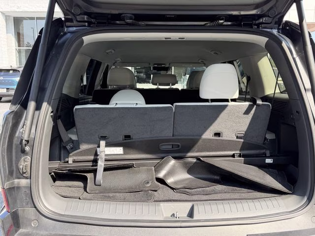 2025 Phantom Black Hyundai Santa Fe SE FWD SUV