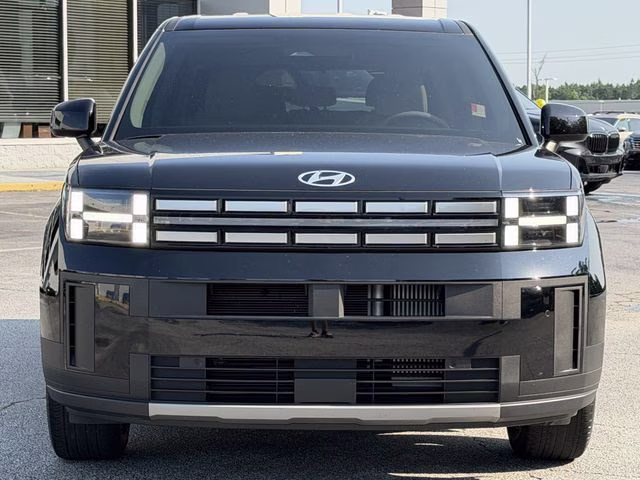 2025 Phantom Black Hyundai Santa Fe SE FWD SUV