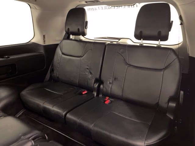 2014 Silver Lining Metallic Lexus LX 570 4X4 SUV