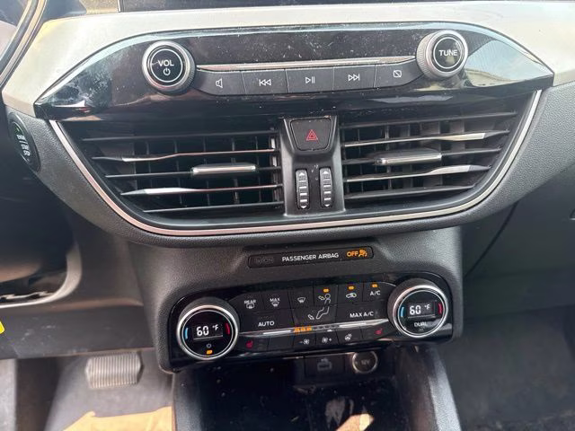 2021 Blue Ford Escape SE AWD SUV