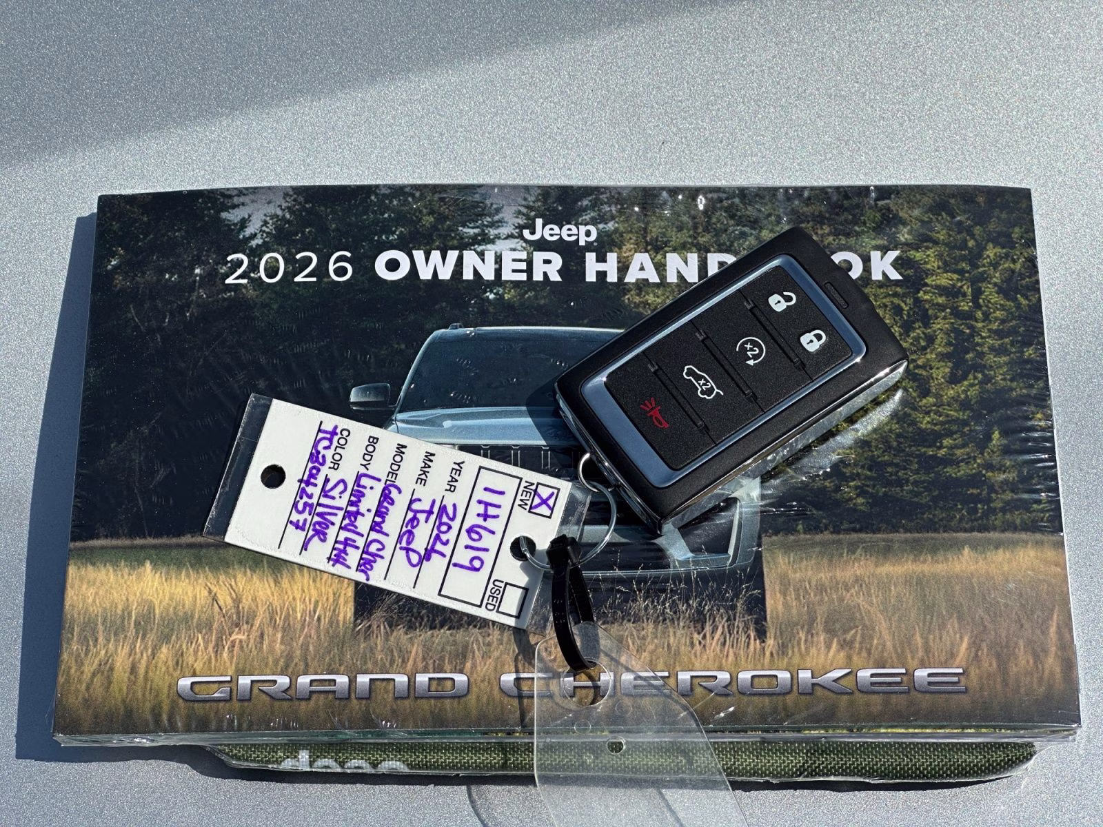2026 Silver Zynith Jeep Grand Cherokee Limited 4X4 SUV